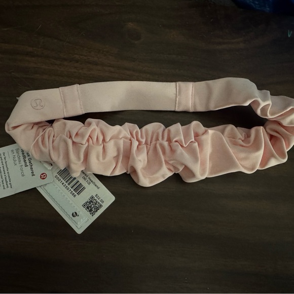Lululemon Nulux Gathered Headband - Picture 2 of 2